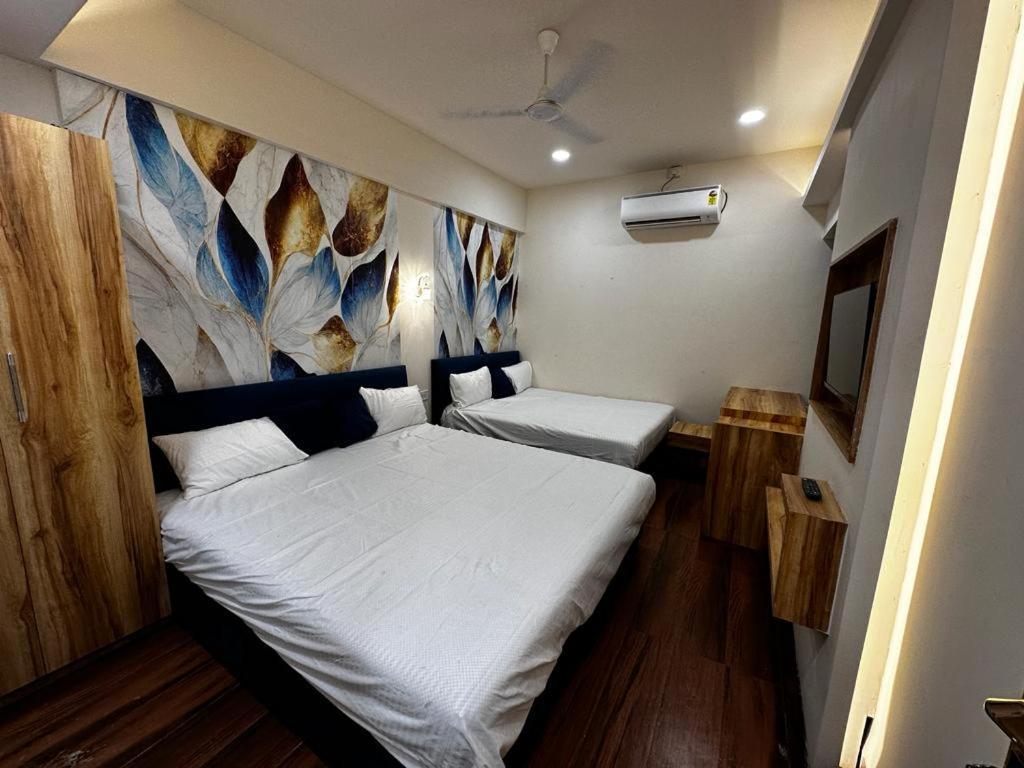 Hotel Shree Mahakal Krapa Удджайн Экстерьер фото