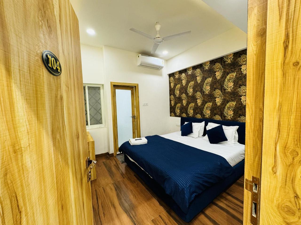Hotel Shree Mahakal Krapa Удджайн Номер фото